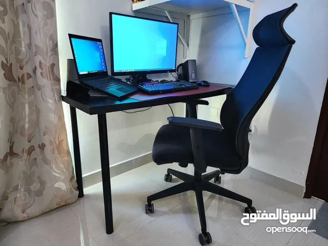 Office chair and table