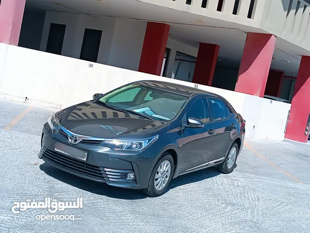 TOYOTA COROLLA 2.0XLI 2019 WITH SUNROOF IN GOOD CONDITION 5 SEATER SEDAN CAR FOR SALE