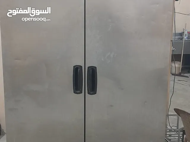 معدات مطعم للبيع