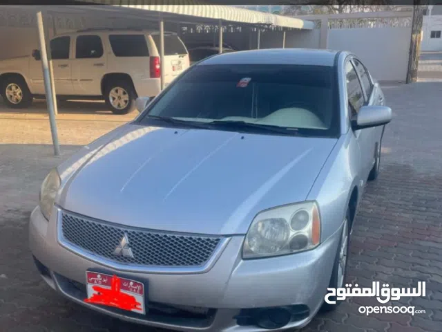 ميتسوبيشي جلنت مديل 2012 صبغ وكالة مكينة وكالة شاصي وكالة الموتر نضيف جدا ولا يحتاج شي دق سلف وتوكل