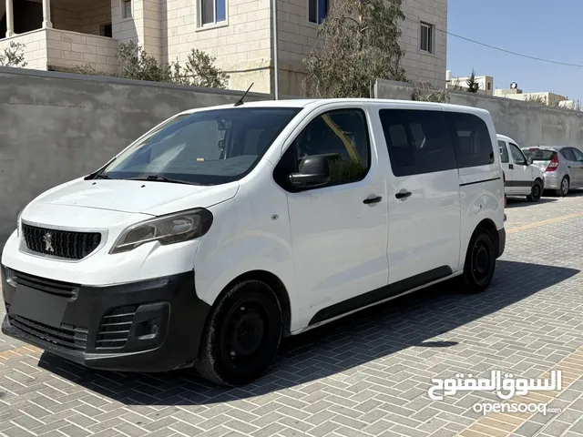 بيجو اكسبرت 2018