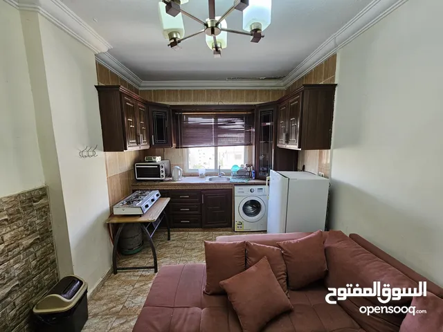 شقق - استوديوهات مفروشة للإيجار