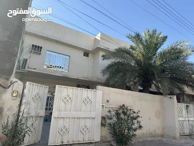 230 m2 More than 6 bedrooms Townhouse for Rent in Basra Saie