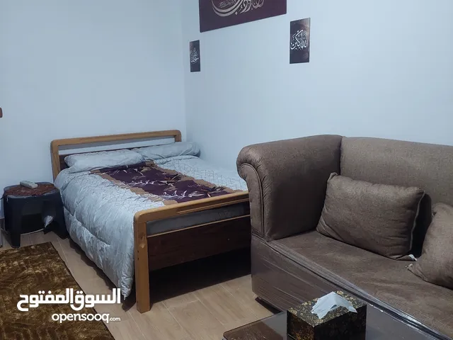35m2 Studio Apartments for Rent in Amman Um Batma