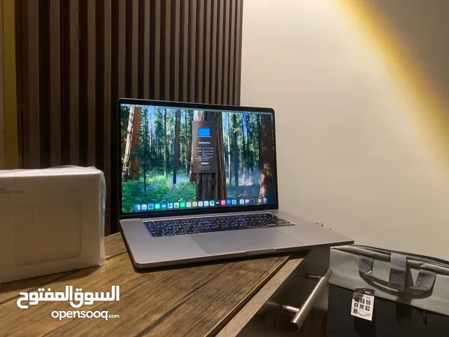 Macbook pro 16 inch 2020 خصم كبير + هديه بقيمه 170 دينار + مكفول