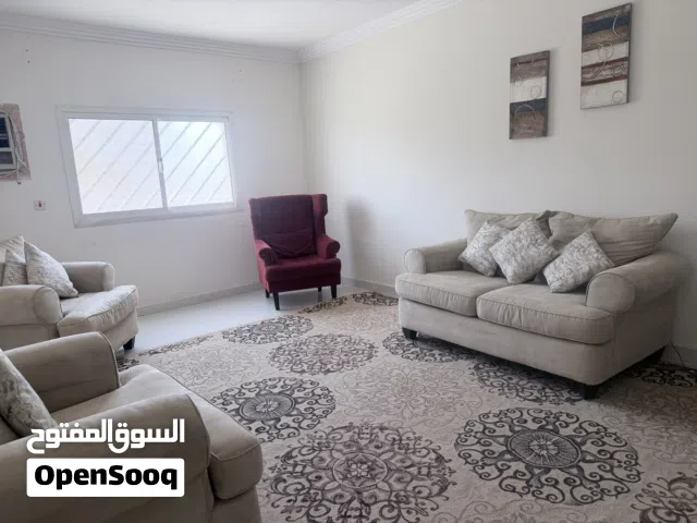 كنب و تلفاز للبيع