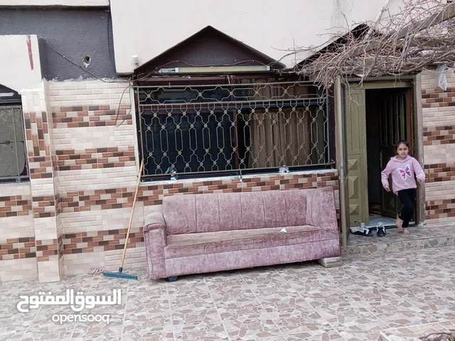 430 m2 More than 6 bedrooms Townhouse for Sale in Zarqa Al Hashemieh