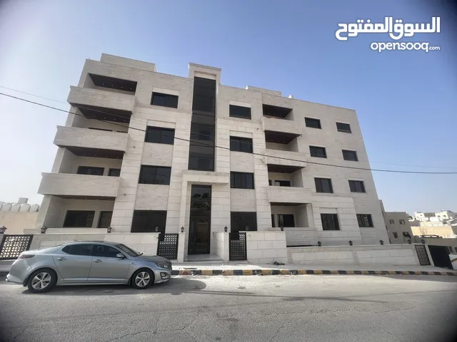 شقة طابق الاول 170م مواصفات فندقية و جميع الخدمات لشقة الاحلام