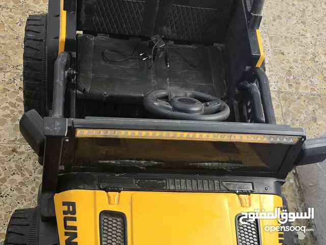 سيارة شحن لاطفال تناسب من عمر 4 الى 8 سنوات جديدة ما طالعة للشارع ابد مستعملة قليلة جدا