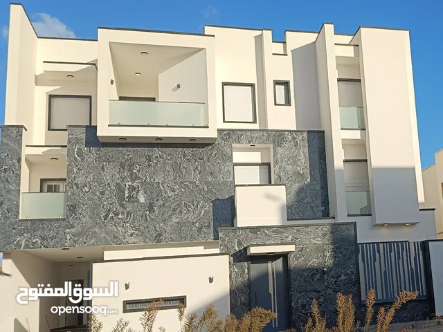 550 m2 More than 6 bedrooms Villa for Sale in Tripoli Tareeq Al-Mashtal