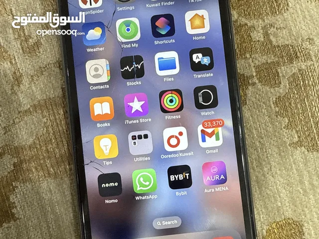 Apple iPhone 11 128 GB in Al Jahra