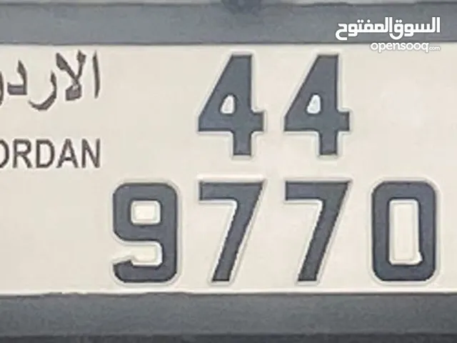 رقم سيارة  9770 - 44