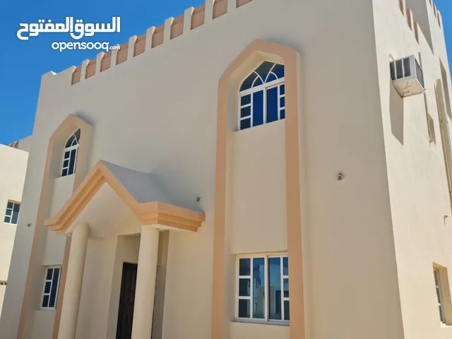 420 m2 More than 6 bedrooms Apartments for Rent in Al Khor Down Town