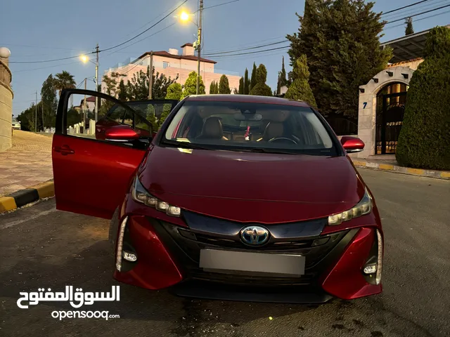 بريوس برايم ... أعلى صنف 2018 فلل إضافات... جنط مميز جدا ... لون خمري ميتالك ... اقتصاديه جدا
