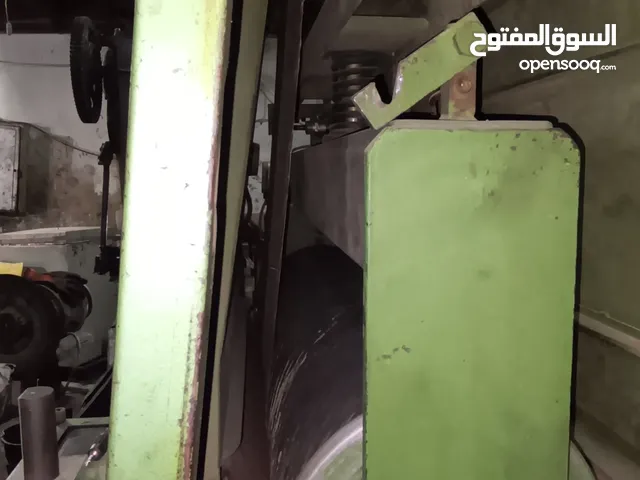 كونتك شلايف خشب