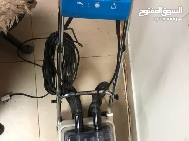 لبيع جهازي غسيل السجاد صناعه الماني بحالة فوق المتازه