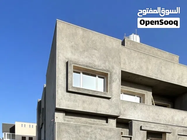 فيلا دورين وملحق للبيع في طريق المشتل