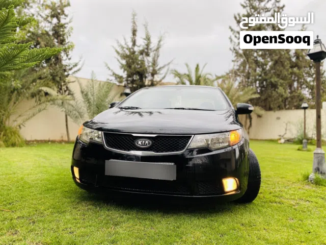 Used Kia Cerato in Tripoli