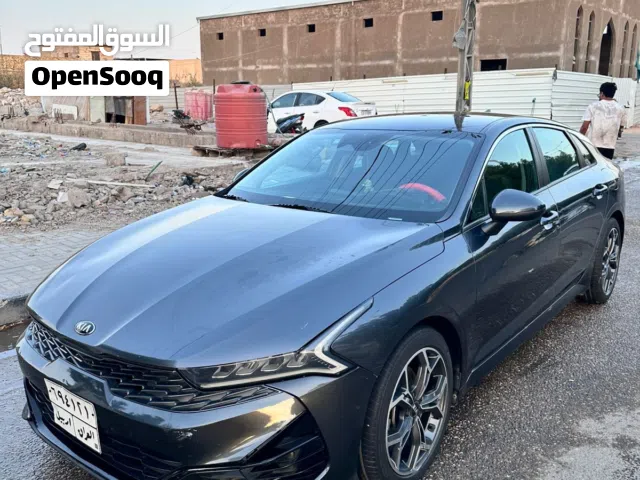 2021 كيا K5 Standard