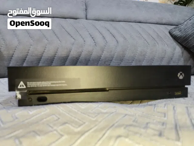 سلام عليكم إكس بوكس ون إكسXbox onex للبيع نضيف جدالوك مامفتوح حته تنضيف مايحتاج نضافه100٪كامل ملحقات