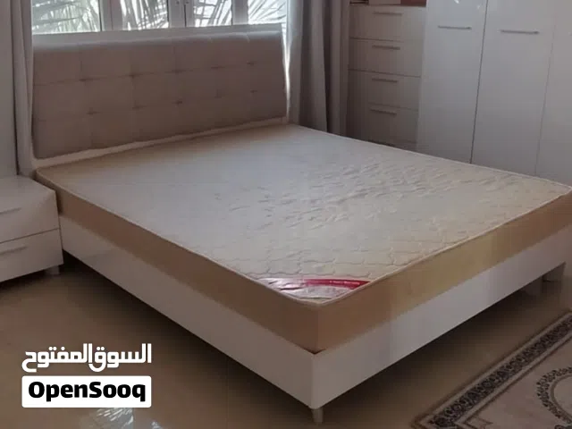 فرصة غرفة نوم كاملة من هوم سنتر مع دوشق طبي Home Center Deal Modern Bedroom full Set for Sale