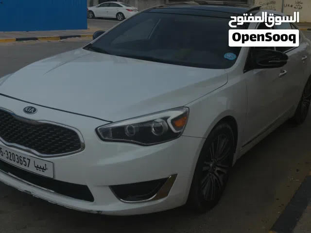 2014 كيا كادينزا Limited