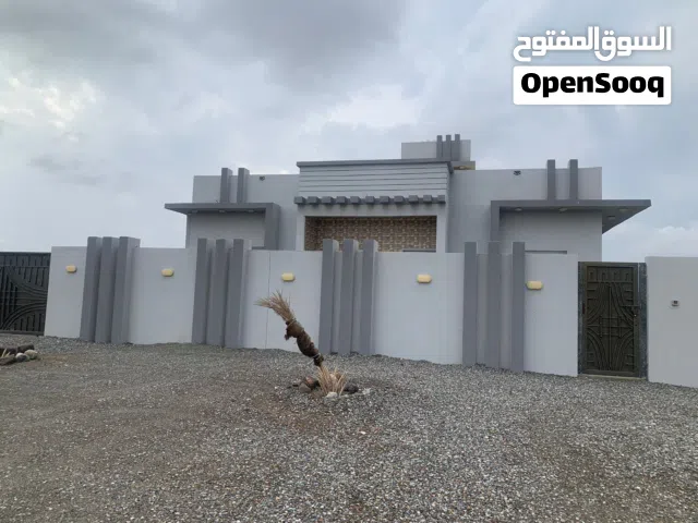 بيت للبيع في ولايه رستاق