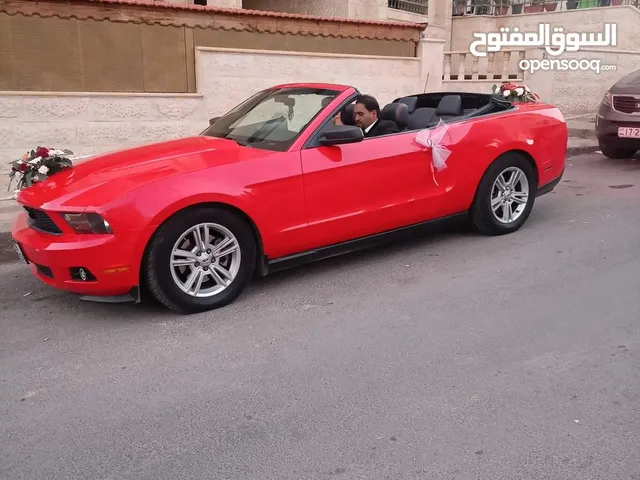 Convertible Ford in Amman