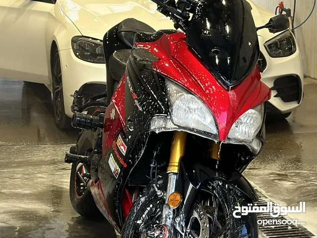 Suzuki Gsxs1000-f