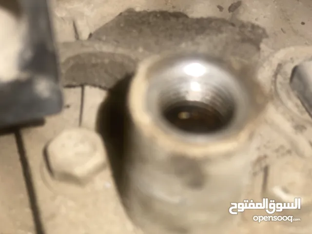 غراض سيارات متنوعه للبيع
