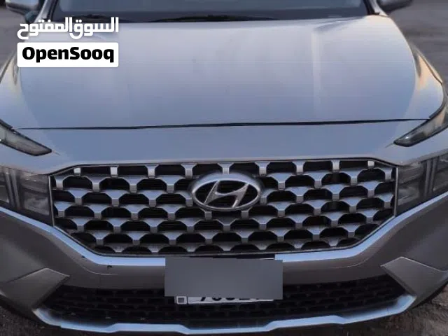 Used Hyundai Santa Fe in Basra