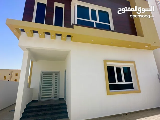 300 m2 More than 6 bedrooms Villa for Sale in Muscat Al Maabilah