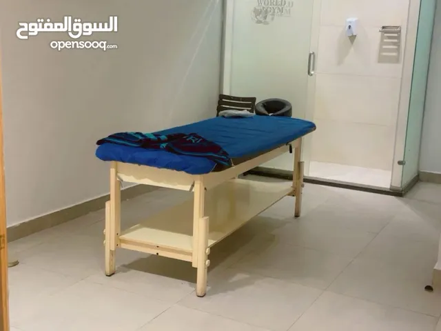 مطلوب عياده من المالك علاج طبيعى وتدليك