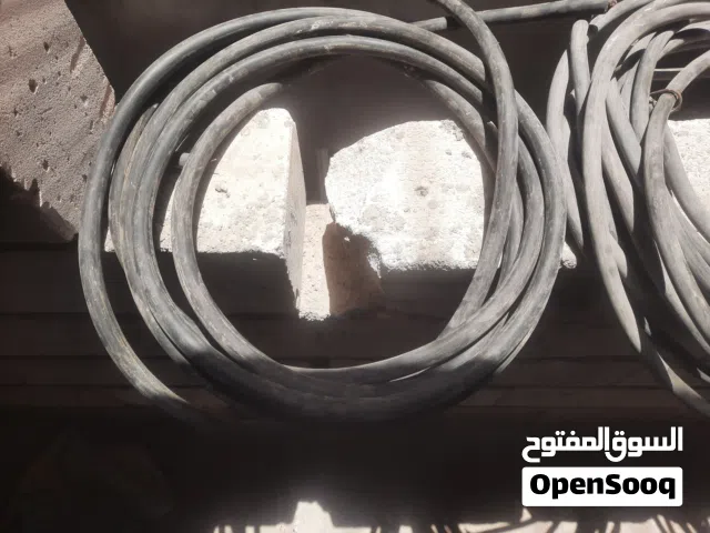 كيبلات حجم 2×10=طول 18،50 متر كيبلات حجم 4×10=طول 16،50 متر كيبل حجم 4×10 =طول 7 متر