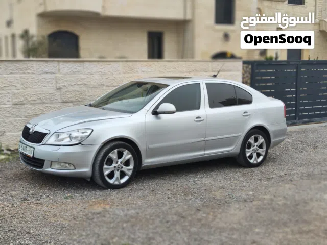 2012 سكودا اوكتافيا Standard