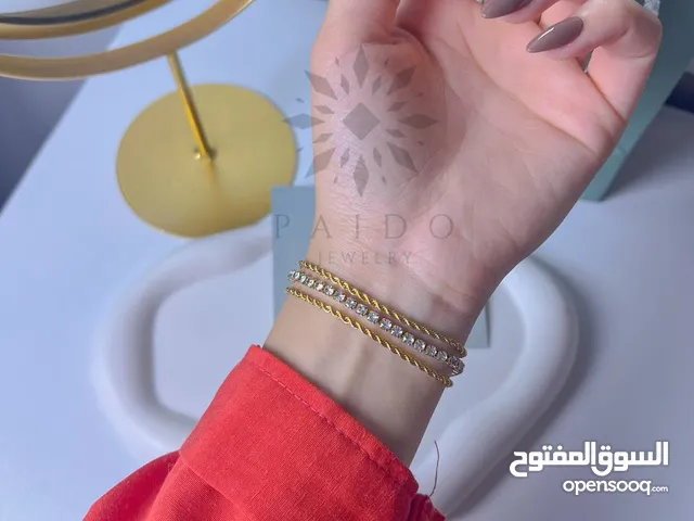 مجوهراات مطلية بالذهب عيار 18 لوون ثابت مناسباات كهدية يجوك بالبكج وكيسة