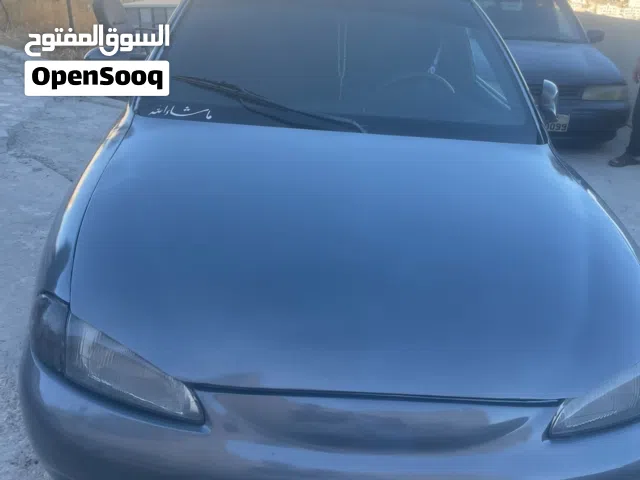 1996 هيونداي افانتي SE