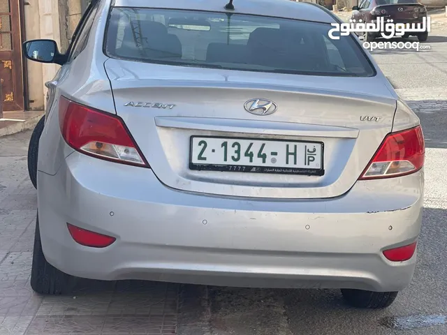 هونداي اكسنت للبيع