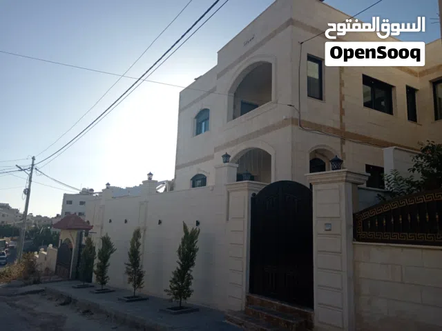 فيلا دوبلكس أمريكي سوبر ديلوكس فاخرة للبيع – أبو علندا / جبل الحديد