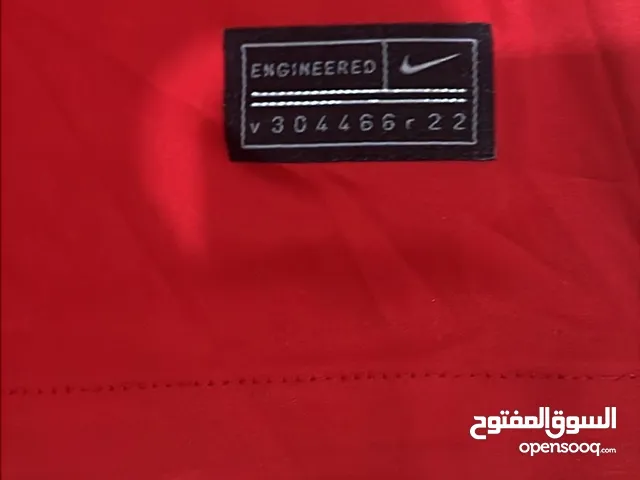 maillot officiel de Liverpool 2022/2023 a vendre