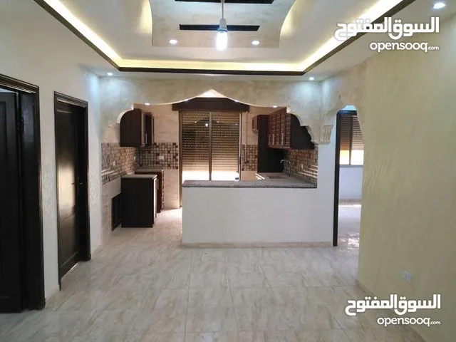 120 m2 4 Bedrooms Apartments for Rent in Zarqa Jabal Tareq
