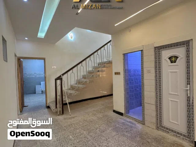 400 m2 More than 6 bedrooms Townhouse for Rent in Basra Mnawi Basha