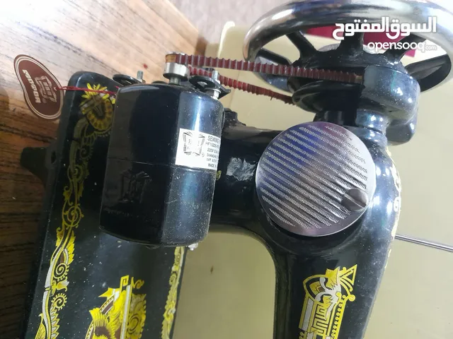 مكينة خياطه للبيع سنجر