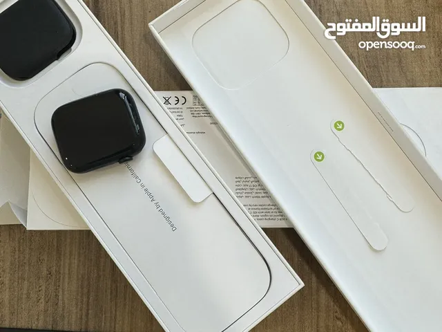 ساعة ابل الجيل 9 45mm من شركة ماستر ضمان ووصل شركة ماستر ما مستخدمة قليل بطارية 100%