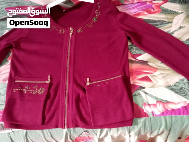 سويترات للبيع