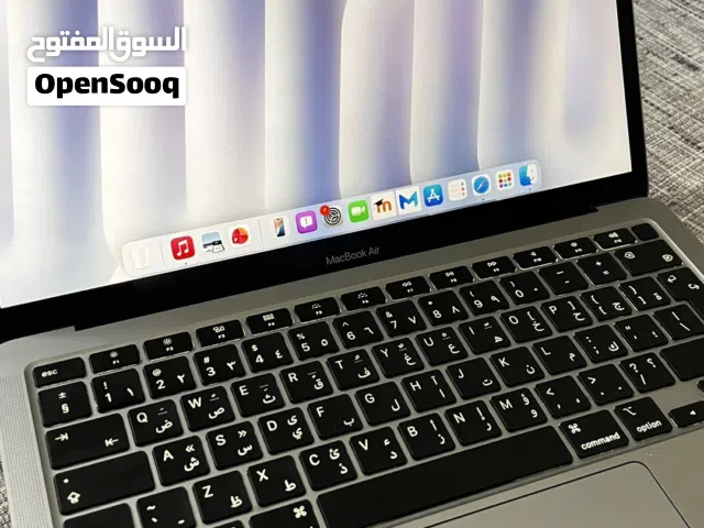 MacBook Air 2020 core i5 8 GB