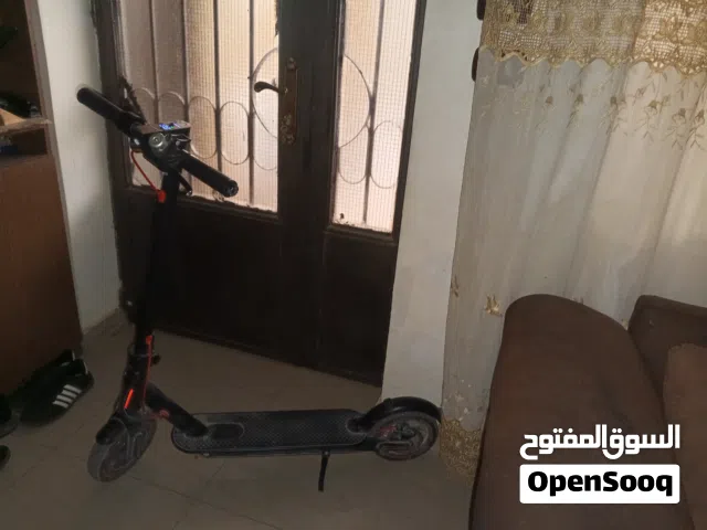 سكوتر كهربائي بحالته الوكاله لا يوجد فيه خراب