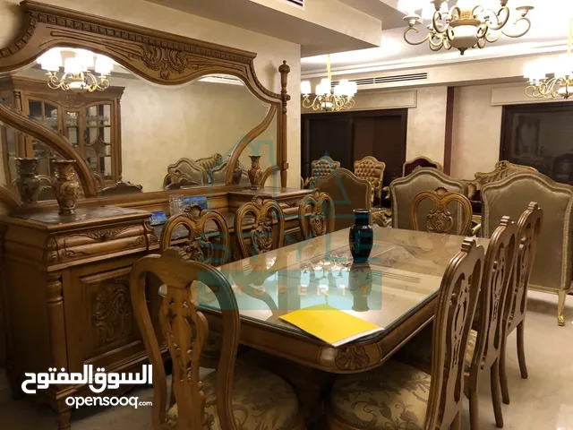 325 m2 4 Bedrooms Apartments for Sale in Amman Um Uthaiena
