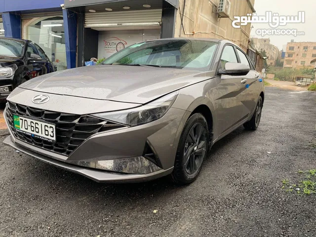 Sedan Hyundai in Amman