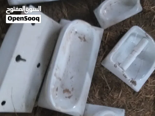 طاقم صابونيات أبيض إيطالي